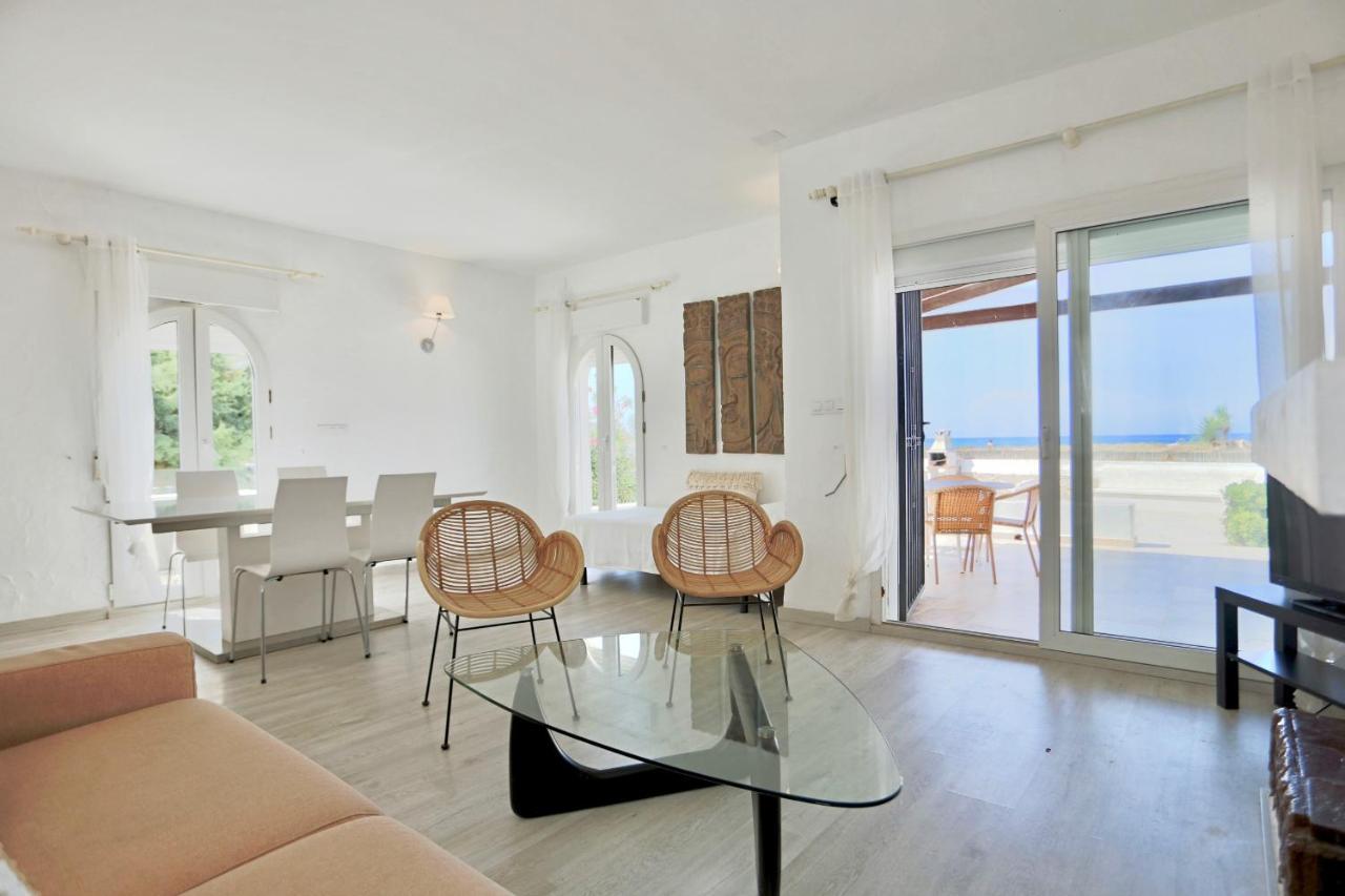 Urbanizacion El Oasis, 20 Villas En 1ª Linea Playa デニア エクステリア 写真