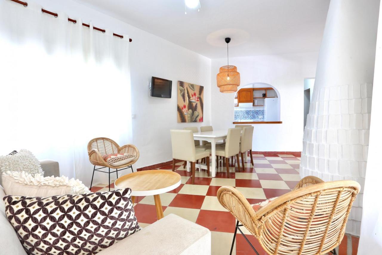 Urbanizacion El Oasis, 20 Villas En 1ª Linea Playa デニア エクステリア 写真