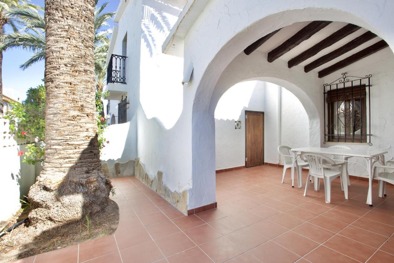 Urbanizacion El Oasis, 20 Villas En 1ª Linea Playa デニア エクステリア 写真